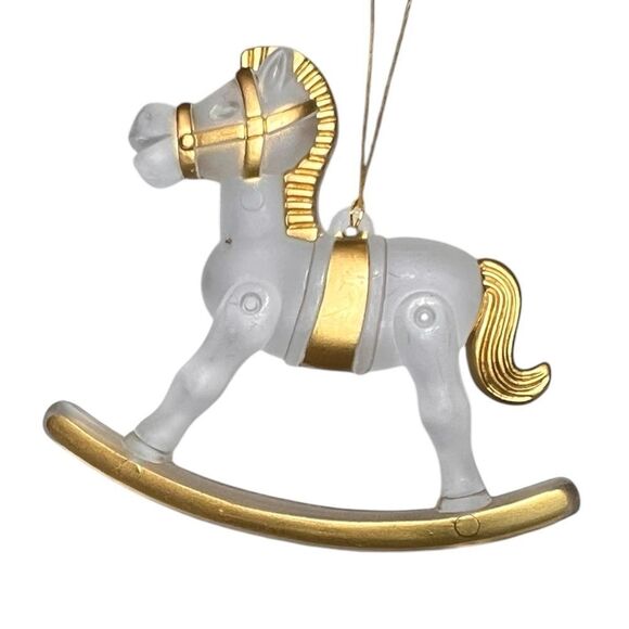 Frosted Acrylic Christmas Tree Ornaments 6 Piece Set Vintage With Gold Detail - Picture 2 of 13